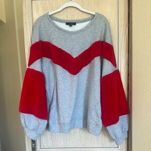 Lea & Viola Gray and Red Fur Chevron Sweater